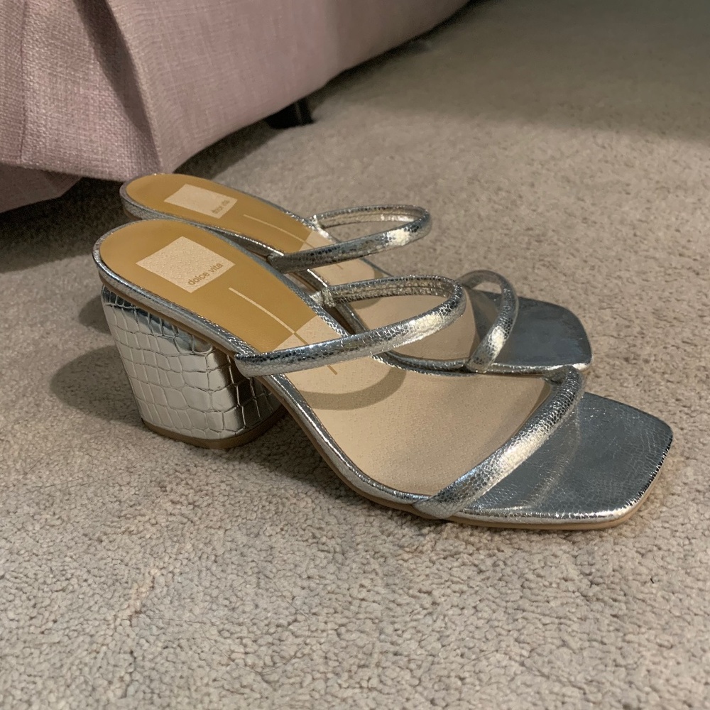 Dolce Vita Netra Silver Crackled Stella - size 9